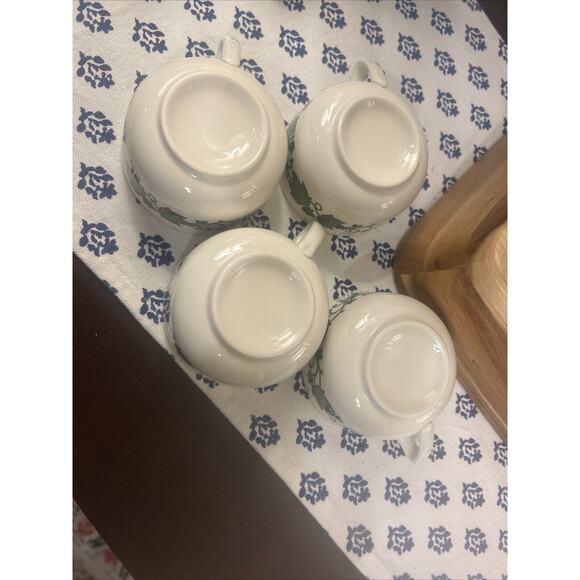 Royal China (USA) "English Ivy" Set Of 7 Tea Cups Leaf & Vine Design - Green - Picture 8 of 8